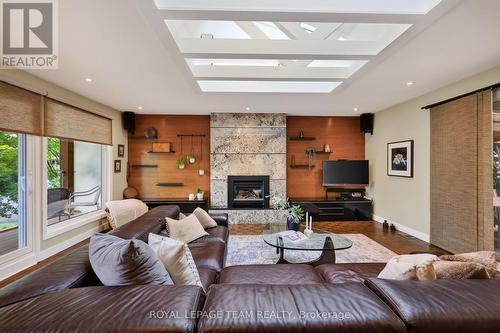 1958 Neepawa Avenue, Ottawa, ON 