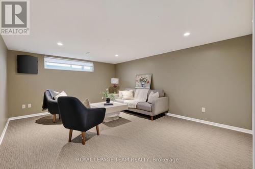 1958 Neepawa Avenue, Ottawa, ON 