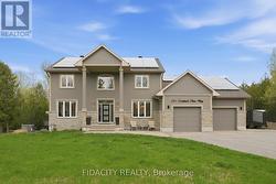 101 SENTINEL PINE WAY  Ottawa, ON K0A 1L0