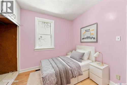 2204 Lorne Avenue, Saskatoon, SK 