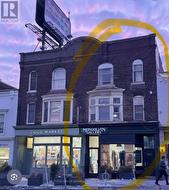 1066 YONGE STREET  Toronto, ON M4W 2L4