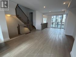 11 BANCROFT LANE  Richmond Hill, ON L4E 1M1