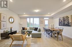11 BANCROFT LANE Richmond Hill, ON L4E 1M1