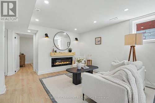 311 East 14Th Street, Hamilton, ON 