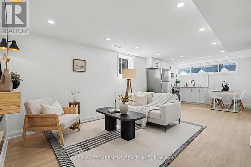 311 East 14Th Street, Hamilton, ON 