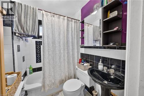 1523 Main Street E, Hamilton, ON 
