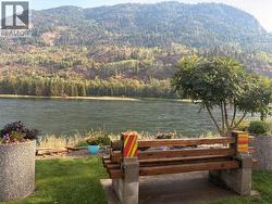 217 3RD Avenue  Castlegar, BC V1N 2N2