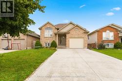 8340 RACEY AVENUE  Niagara Falls (Ascot), ON L2H 3M7