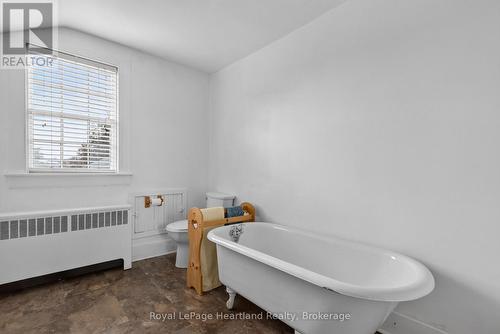 18 Nelson Street E, Goderich (Goderich (Town)), ON 
