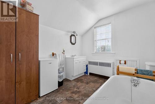 18 Nelson Street E, Goderich (Goderich (Town)), ON 