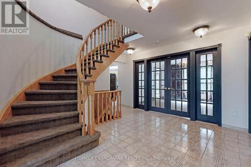 69 WINDRUSH TRAIL , Toronto, Ontario M1C 3Z9 2