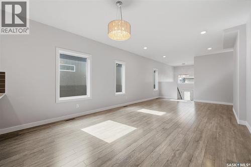 239 Bentley Court, Saskatoon, SK 