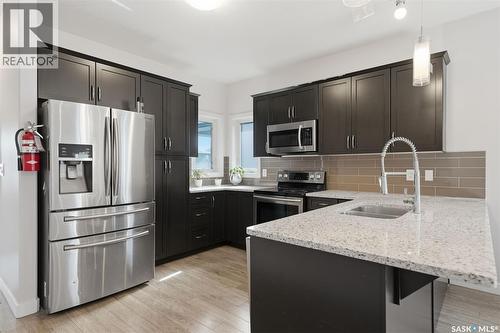 239 Bentley Court, Saskatoon, SK 