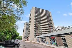 1202 - 158B MCARTHUR AVENUE  Ottawa, ON K1L 8C9