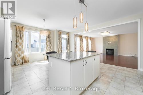 67 Bristling Crescent, Ottawa, ON 