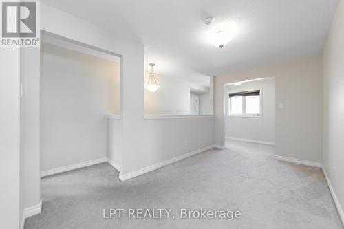 67 Bristling Crescent, Ottawa, ON 