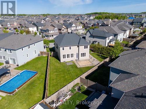 67 Bristling Crescent, Ottawa, ON 