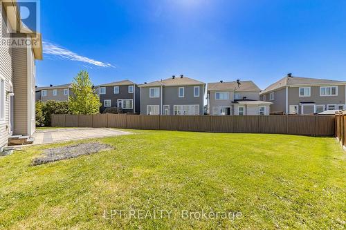 67 Bristling Crescent, Ottawa, ON 