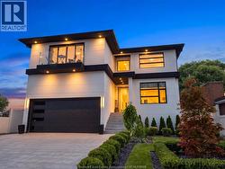 131 CHENE  Tecumseh, ON N8N 1T1