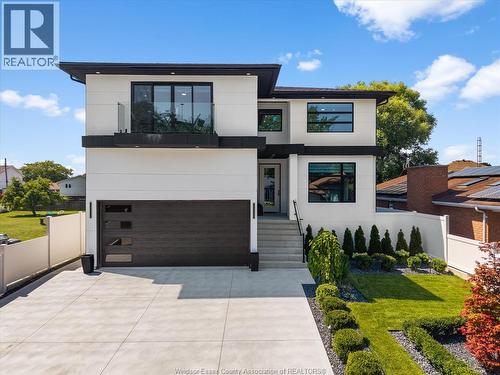 131 Chene, Tecumseh, ON 