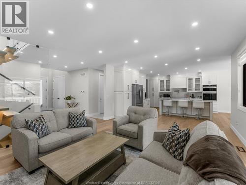 131 Chene, Tecumseh, ON 