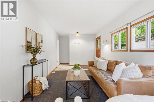 132 Spadina Road E, Kitchener, ON 
