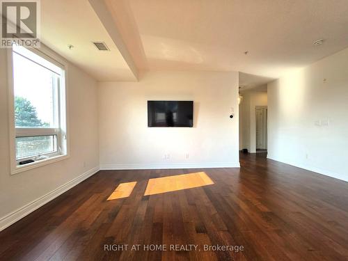 236 - 3170 ERIN MILLS PARKWAY , Mississauga, Ontario L5L 0B6 2