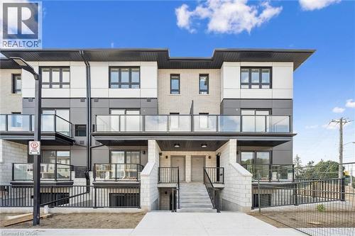 410 NORTHFIELD Drive W Unit# D13  Waterloo, ON N2L 0A6