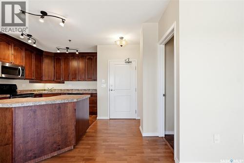 1403 902 Spadina Crescent E, Saskatoon, SK 