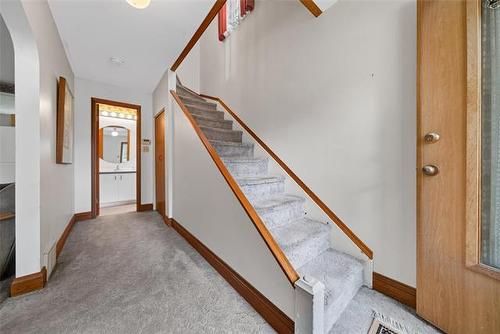 107 Matheson Ave, Winnipeg, MB 