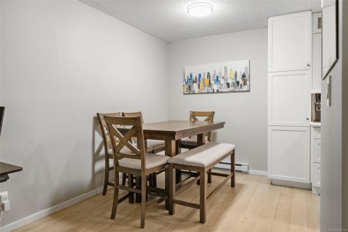 #212-2520 Wark St, Victoria, BC 