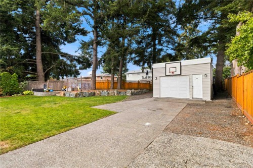 2836 Rita Rd, Langford, BC 