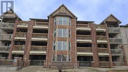 301 - 4005 KILMER DRIVE  Burlington, ON L7M 4M2