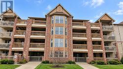 301 - 4005 KILMER DRIVE  Burlington, ON L7M 4M2