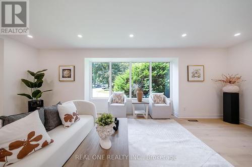 3148 Bentworth Drive, Burlington, ON 