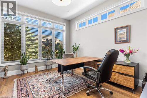 44 Pioneer Ridge Drive, Kitchener, ON 
