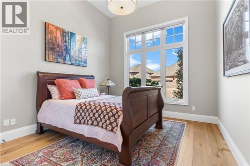 44 Pioneer Ridge Drive, Kitchener, ON 