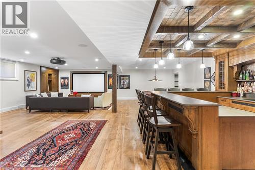 44 Pioneer Ridge Drive, Kitchener, ON 