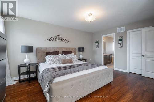 51 Showcase Drive, Hamilton, ON 
