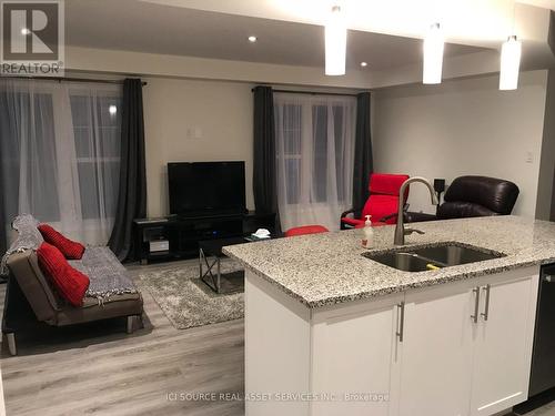 195 Seabrook Drive, Kitchener, ON 
