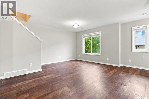 402 3440 Avonhurst Drive, Regina, SK 