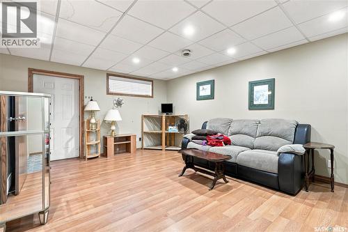 4920 Dewdney Avenue, Regina, SK 