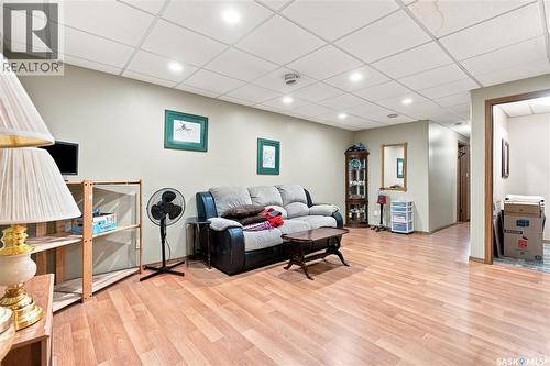 4920 Dewdney Avenue, Regina, SK 