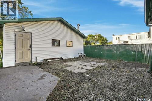 4920 Dewdney Avenue, Regina, SK 