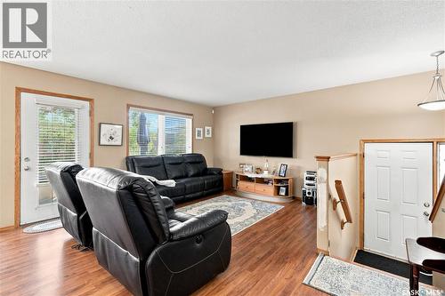 4920 Dewdney Avenue, Regina, SK 