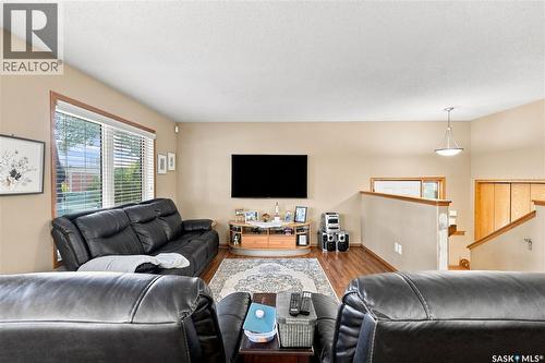 4920 Dewdney Avenue, Regina, SK 