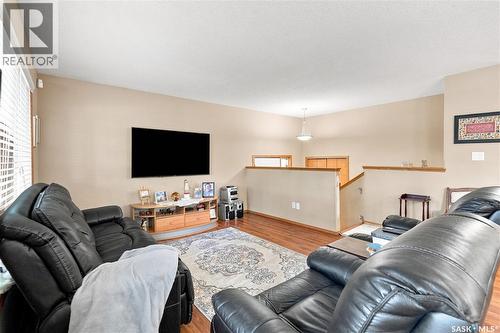 4920 Dewdney Avenue, Regina, SK 