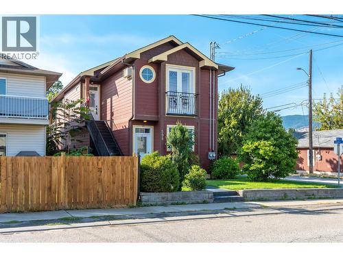 598 Wade Avenue Unit# 102  Penticton, BC V2A 1V5