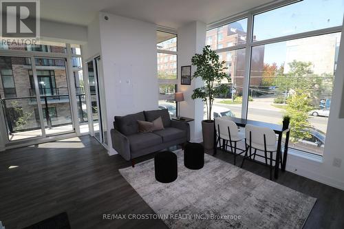 2ND - 57-861 SHEPPARD AVENUE W , Toronto, Ontario M3H 0E8 3