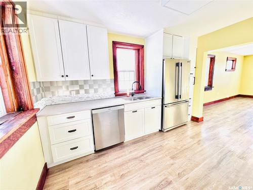 1110 Railway Street, Davidson, SK 
